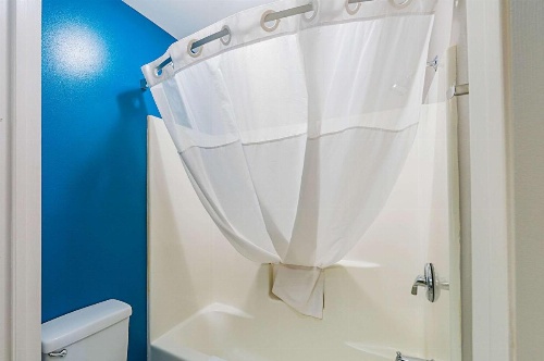Quality Inn Harrisonburg I-81 image 26