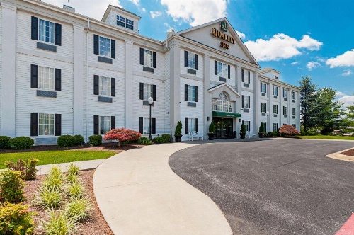 Quality Inn Harrisonburg I-81 image 41